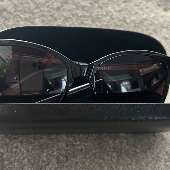 Escada sunglasses #1741701 - Picture 1 of 6